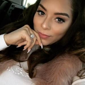 Meet your Posher, Priscilla